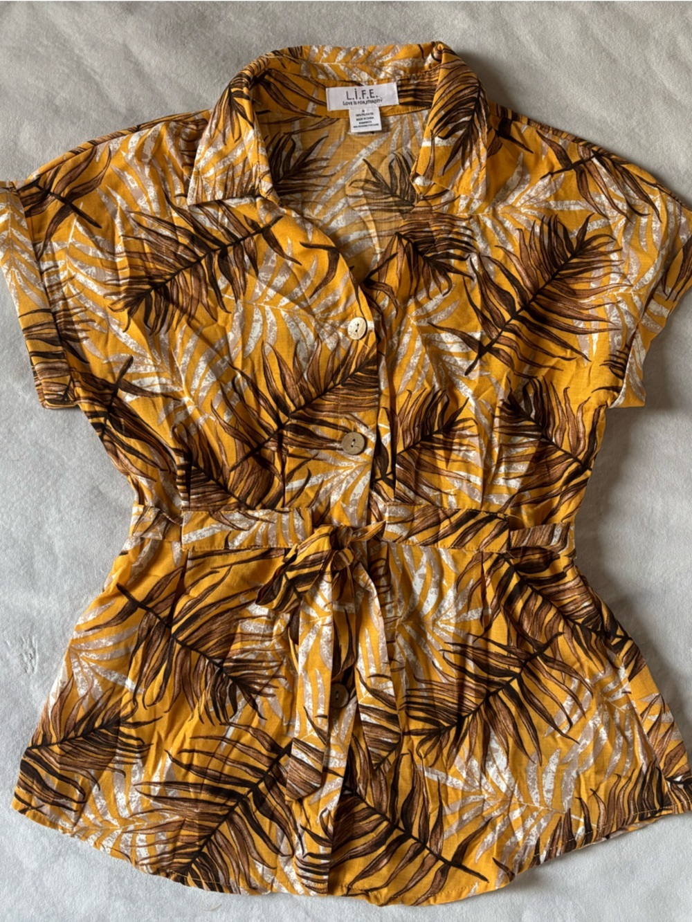Life: Love is For Eternity Tropical Palm Print Tie Front Blouse Medium Coastal